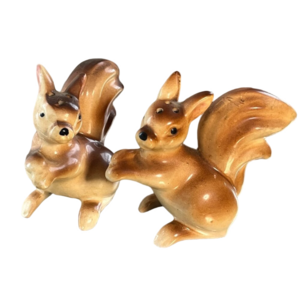 MCM Squirrel Salt & Pepper Shakers VTG Ceramic 1950s Japan with Cork Stoppers